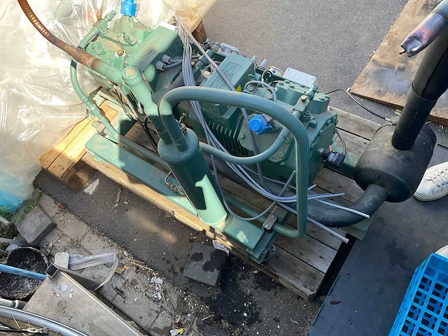 2009 bitzer koelcompressor - afbeelding 9 van  15