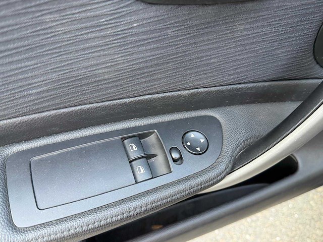 2009 bmw 1 serie personenauto - afbeelding 9 van  13