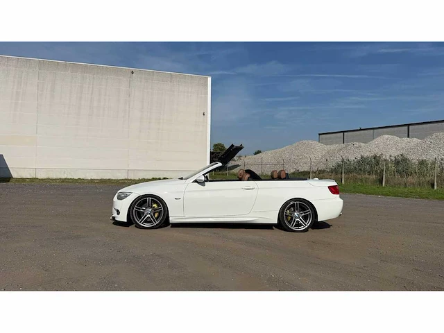 2009 bmw 3-reeks e93 cabrio - afbeelding 24 van  25