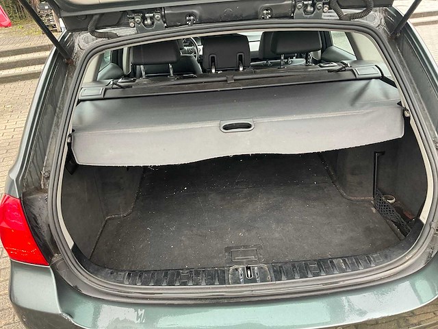2009 bmw 318d touring - afbeelding 25 van  34