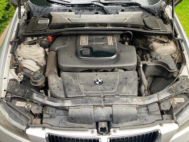 2009 bmw 320 d berline personenauto - afbeelding 7 van  20