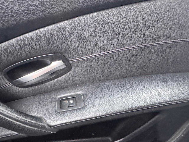 2009 bmw 520d - afbeelding 29 van  38
