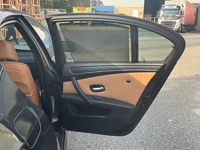 2009 bmw 560 l - afbeelding 36 van  54
