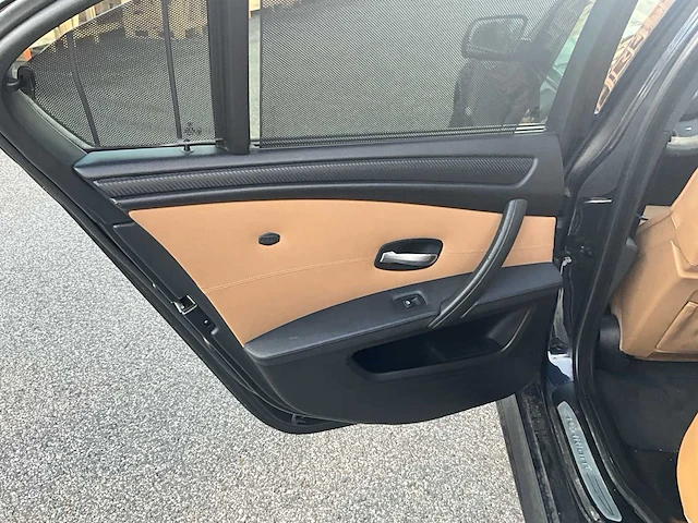 2009 bmw 560 l - afbeelding 34 van  54