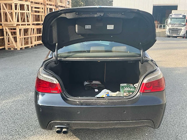 2009 bmw 560 l - afbeelding 38 van  54