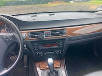 2009 bmw serie 3 320d berline personenauto - afbeelding 7 van  19