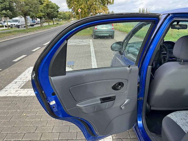 2009 chevrolet matiz personenauto - afbeelding 9 van  30