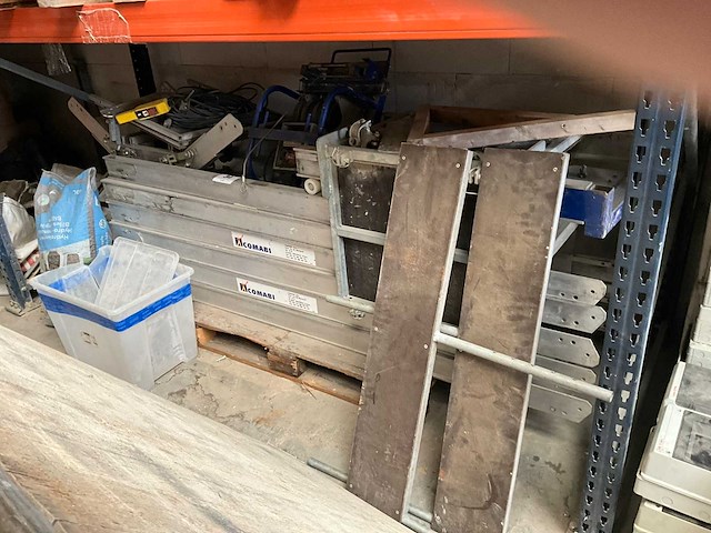 2009 comabi nevada bouwlift - afbeelding 1 van  10