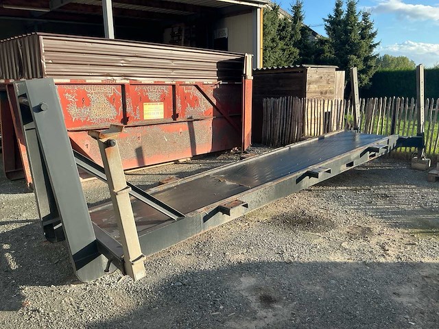 2009 containerchassis - afbeelding 1 van  5