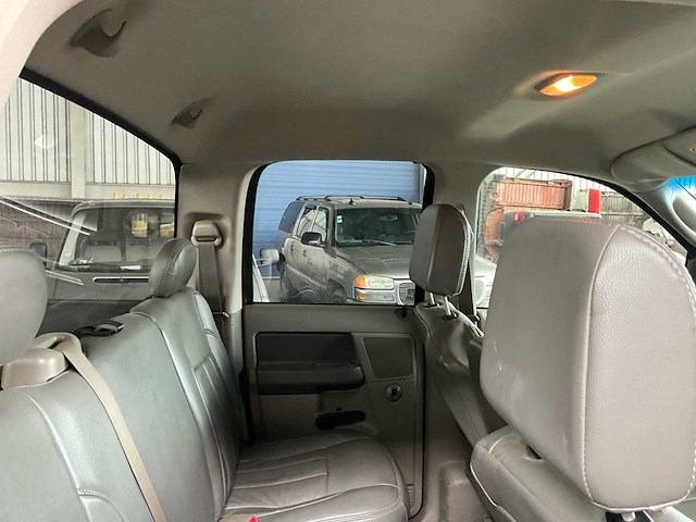 2009 dodge ram 2500 - afbeelding 7 van  32