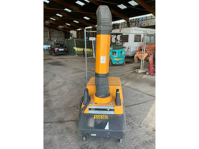 2009 euromast mfd lasdampafzuiginstallatie - afbeelding 3 van  8