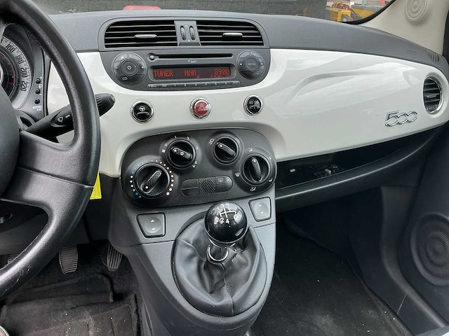 2009 fiat 500 personenauto - afbeelding 8 van  19
