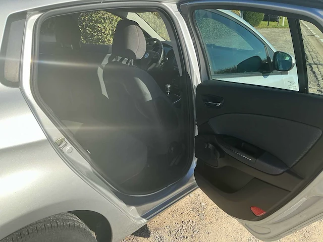 2009 fiat bravo 1.6 td personenauto - afbeelding 5 van  42