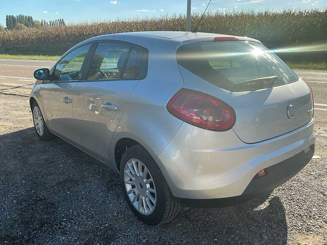 2009 fiat bravo 1.6 td personenauto - afbeelding 24 van  28
