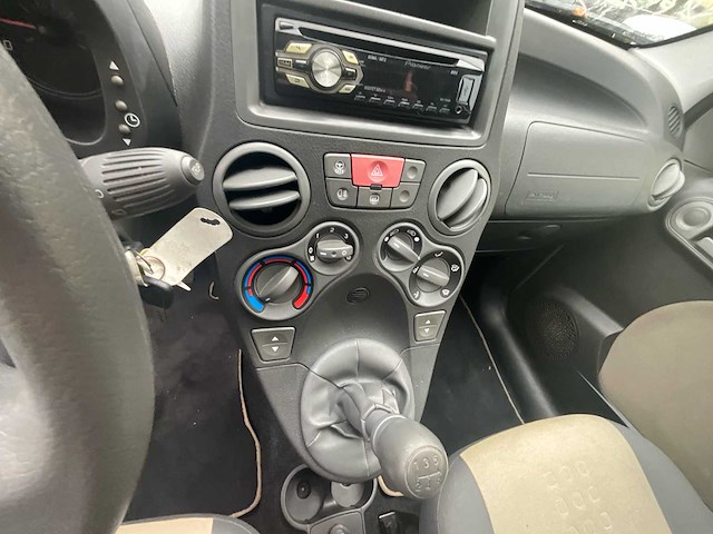 2009 fiat panda personenauto - afbeelding 14 van  25