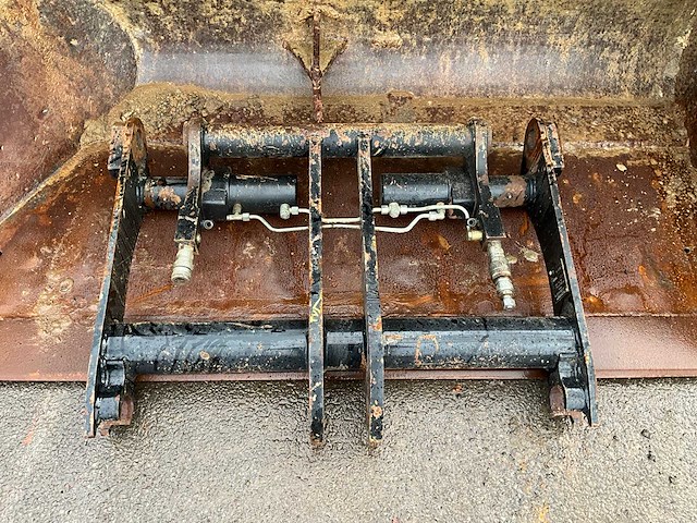 2009 flötzinger sk graafbak - afbeelding 7 van  10