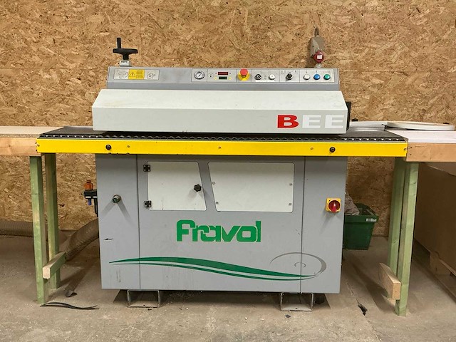 2009 fravol bee kantenlijmmachine - afbeelding 1 van  9