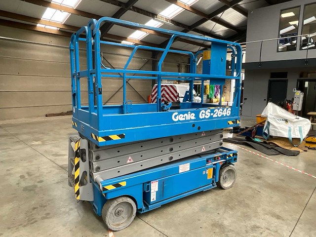 2009 genie gs-2646 - schaarlift - afbeelding 1 van  13