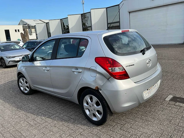 2009 hyundai i20 - 78 213km - personenauto - afbeelding 21 van  27