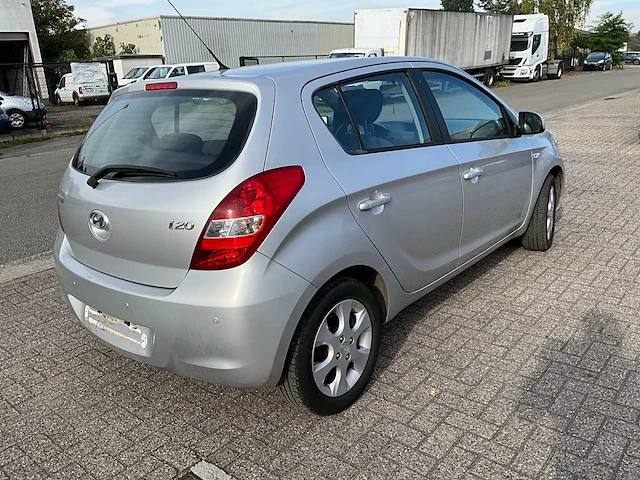 2009 hyundai i20 - 78 213km - personenauto - afbeelding 23 van  27