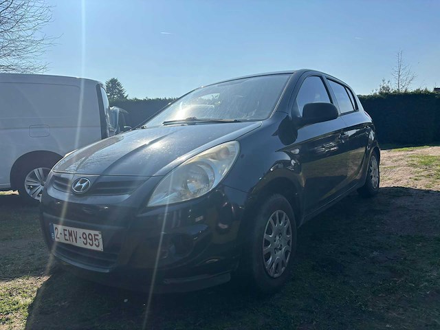 2009 hyundai i20 personenauto - afbeelding 1 van  20