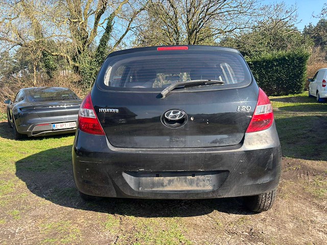 2009 hyundai i20 personenauto - afbeelding 23 van  28