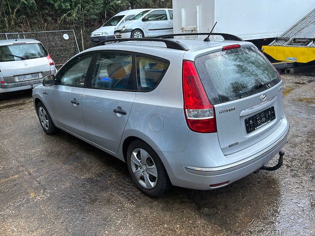 2009 hyundai i30 cw personenauto - afbeelding 15 van  19