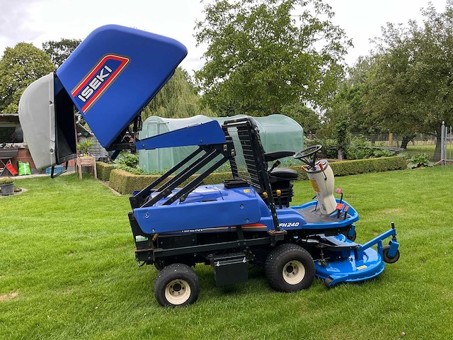 2009 iseki frontmaaier met hoogkipbak - sfh240 - afbeelding 34 van  36