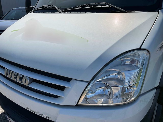 2009 iveco daily vrachtwagen hydraulische laadklep - tachograaf - 3 pers - afbeelding 3 van  57
