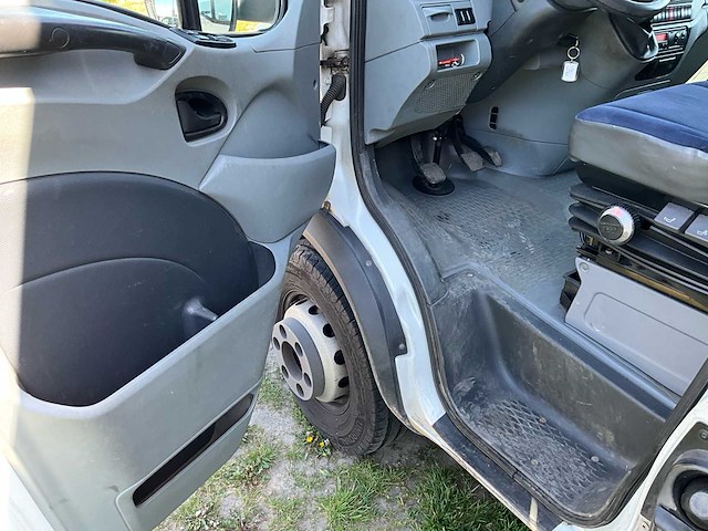 2009 iveco daily vrachtwagen hydraulische laadklep - tachograaf - 3 pers - afbeelding 26 van  57