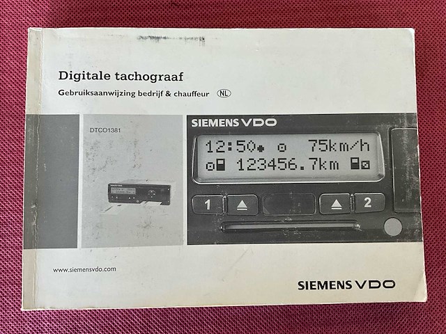 2009 iveco daily vrachtwagen hydraulische laadklep - tachograaf - 3 pers - afbeelding 48 van  57