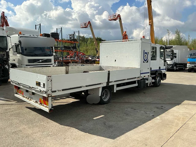 2009 iveco eurocargo 90e18 / 90e / 3.4 4x2 vrachtwagen dubbele cabine met open laadbak en materiaalkoffer - afbeelding 41 van  45