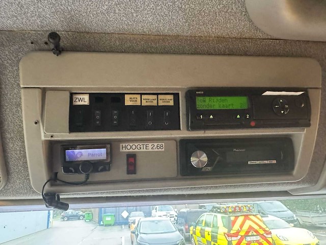 2009 iveco eurocargo takelwagen - afbeelding 14 van  33