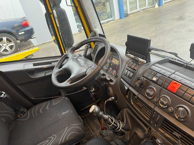 2009 iveco eurocargo takelwagen - afbeelding 30 van  33