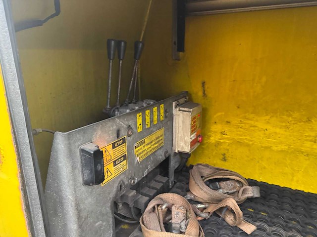 2009 iveco eurocargo takelwagen - afbeelding 25 van  31