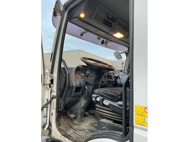 2009 iveco eurocargo vrachtwagen - afbeelding 19 van  38