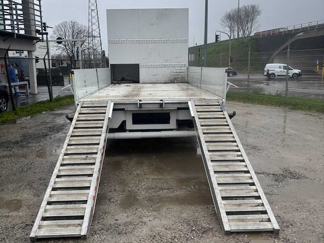 2009 iveco eurocargo vrachtwagen - afbeelding 29 van  32