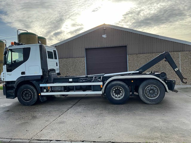 2009 iveco stralis vrachtwagen - afbeelding 23 van  41
