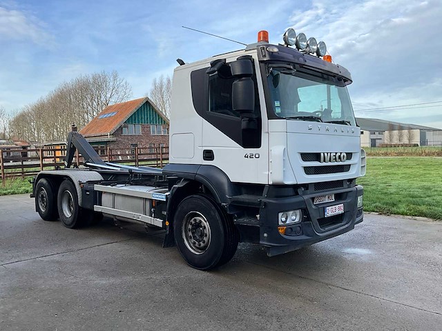 2009 iveco stralis vrachtwagen - afbeelding 40 van  41