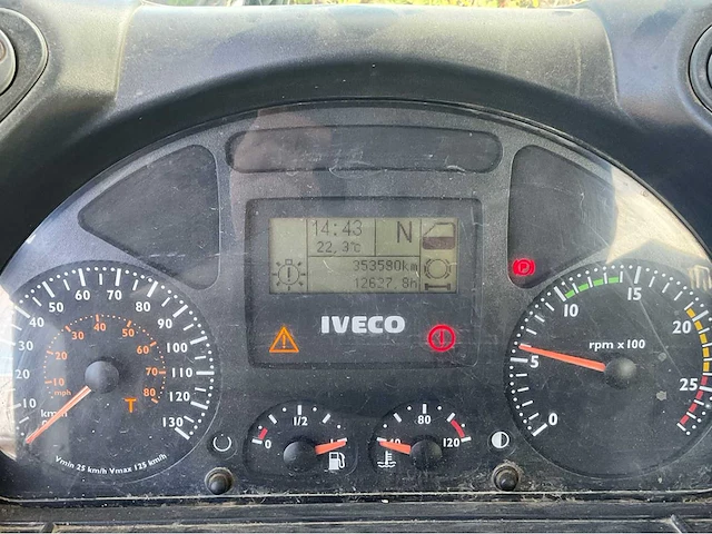 2009 iveco trekker truck - afbeelding 11 van  31
