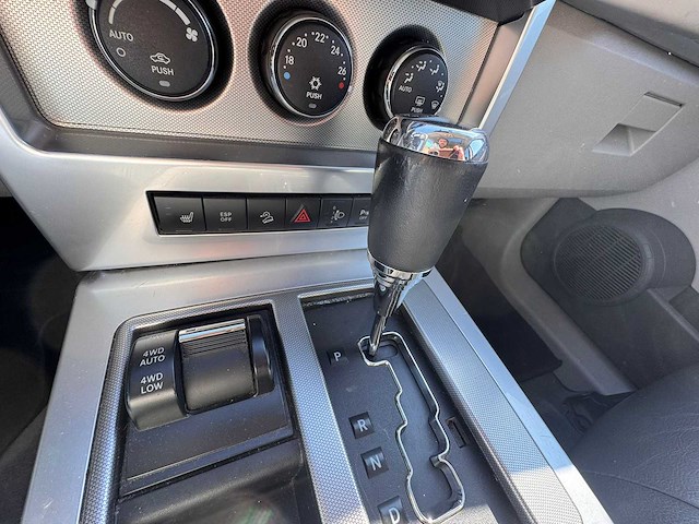 2009 jeep cherokee - afbeelding 7 van  38