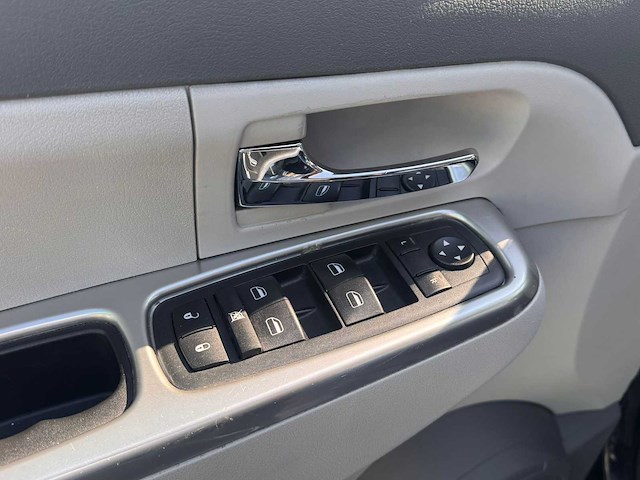 2009 jeep cherokee - afbeelding 9 van  38