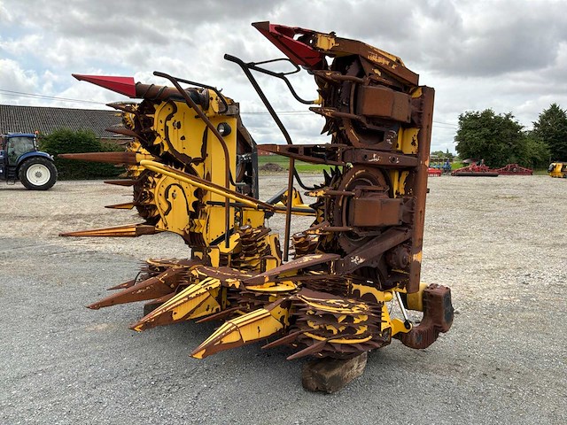 2009 kemper - new holland fi440 mais coupe voor veldhakselaar - afbeelding 1 van  10