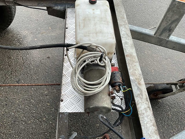 2009 kerenzo sk1560 aanhangwagen - afbeelding 30 van  30