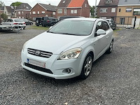 2009 kia cee d - afbeelding 1 van  37