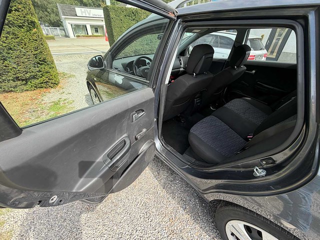 2009 kia cee’d personenauto - afbeelding 10 van  40
