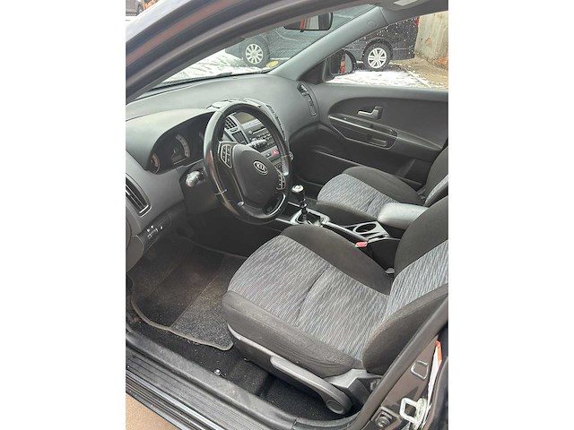 2009 kia ceed personenauto - afbeelding 27 van  28