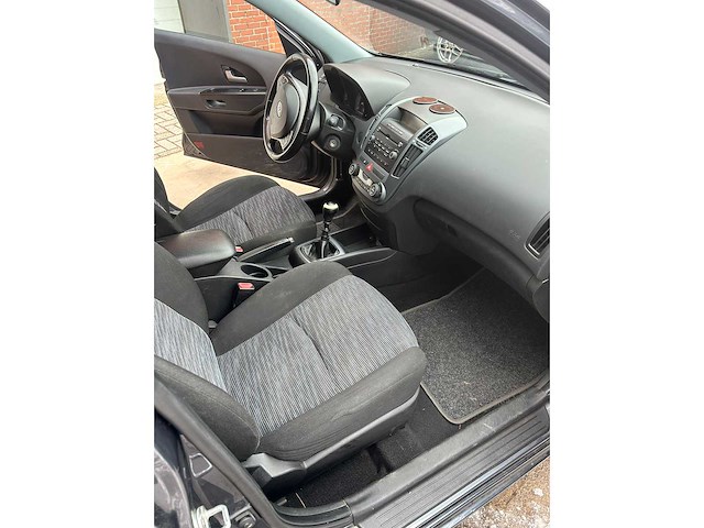 2009 kia ceed personenauto - afbeelding 4 van  25