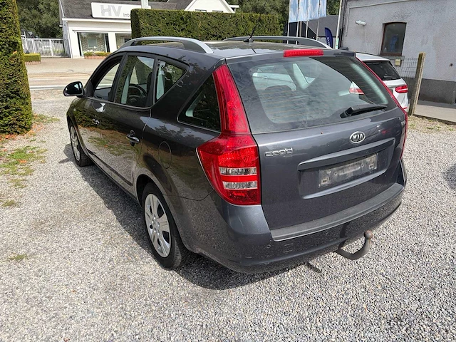 2009 kia cee’d personenauto - afbeelding 3 van  40
