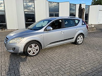 2009 kia cee’d personenauto - afbeelding 12 van  26
